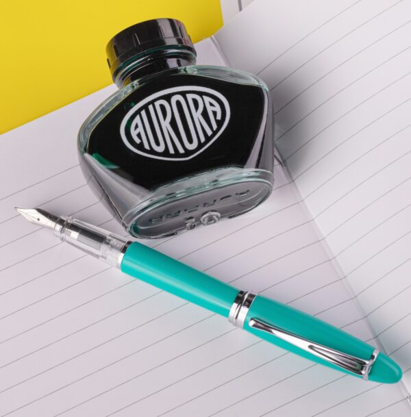 penna-stilografica-Aurora-ipsilon-demo-colors-verde-chiaro