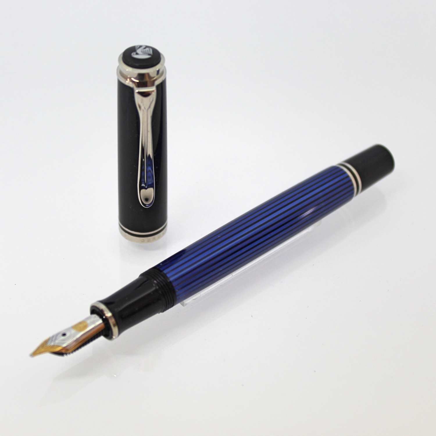 Penna stilografica Pelikan M 405 Blu Nera - La Stilografica Shop